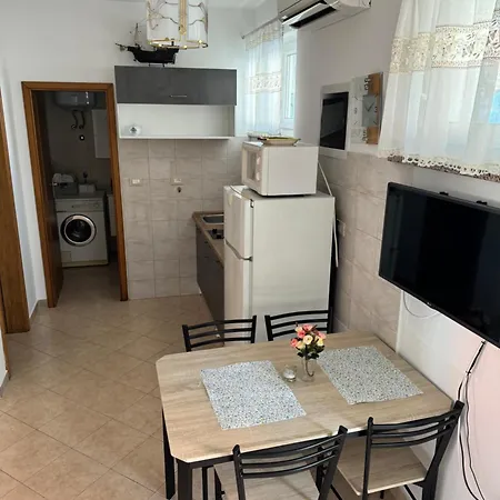 Zajim Apartment Umag Exterior photo