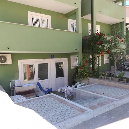 Zajim Apartment Umag Exterior photo